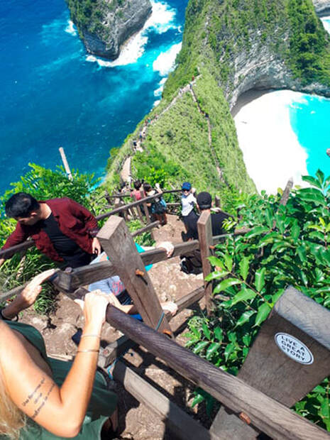 Kelingking Beach, Nusa Penida Island Bali steep stairs